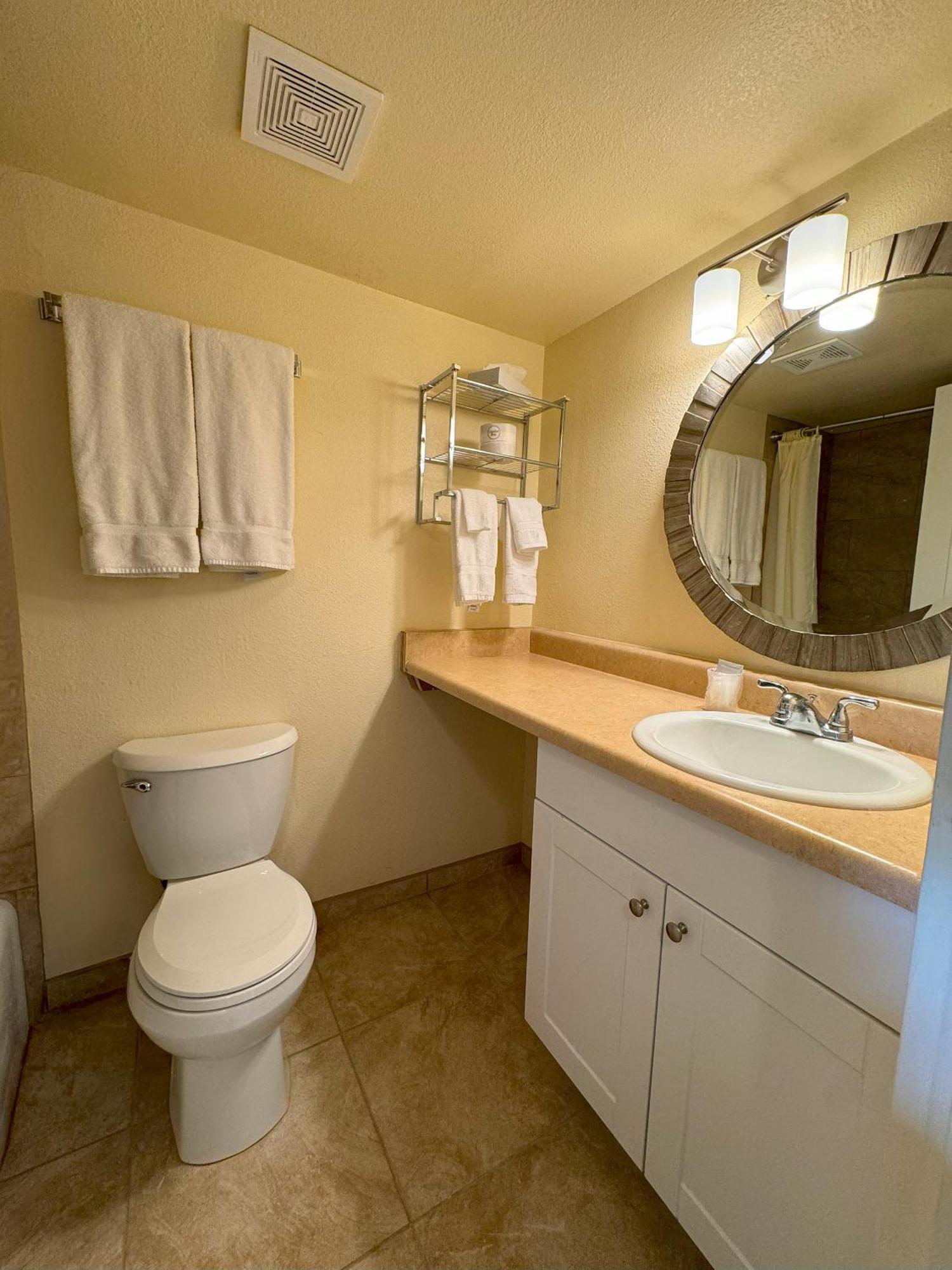 Big Chile Inn & Suites لاس كروسيس، نيومكسيكو المظهر الخارجي الصورة