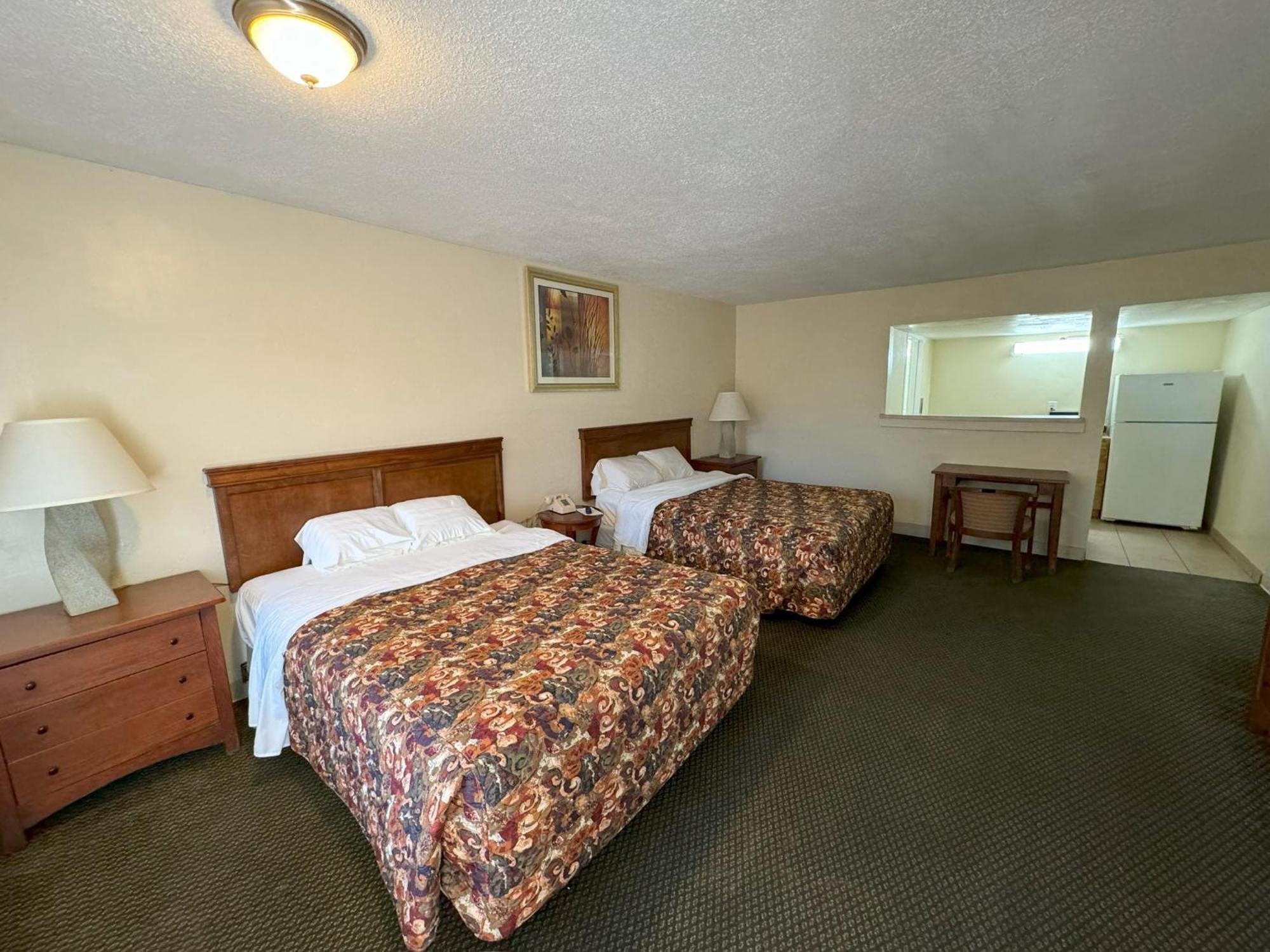 Big Chile Inn & Suites لاس كروسيس، نيومكسيكو المظهر الخارجي الصورة