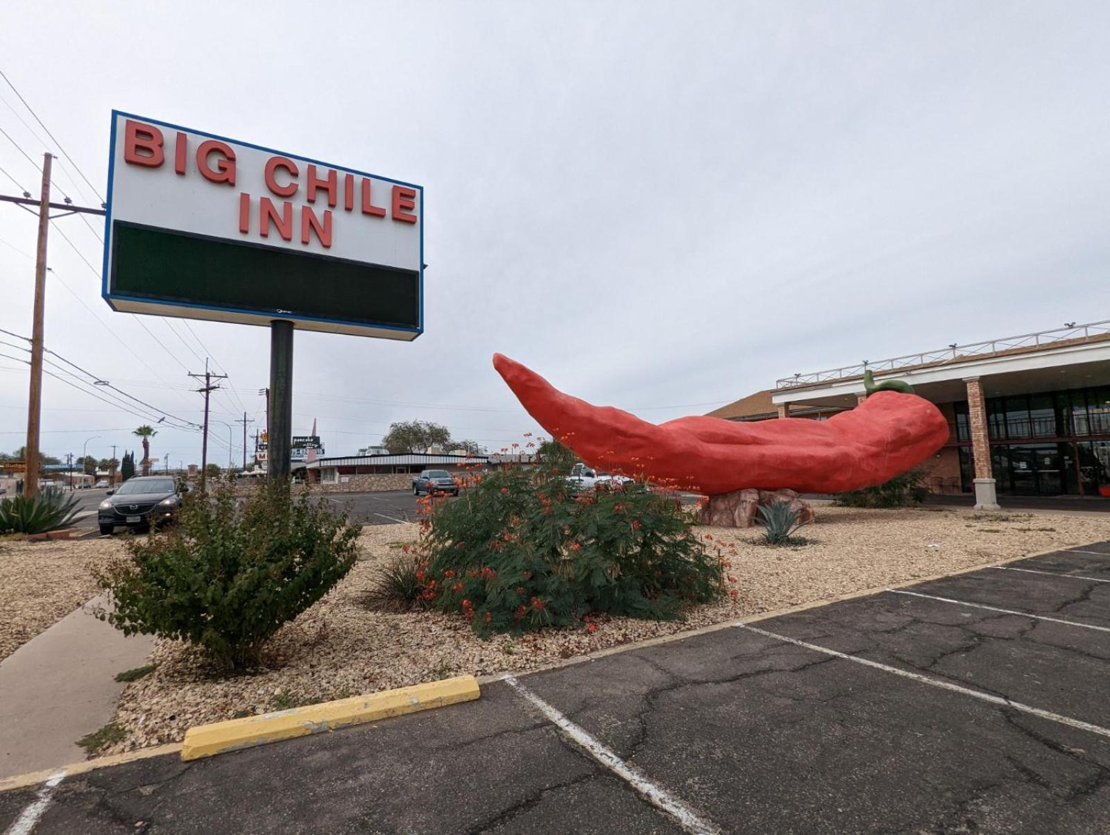 Big Chile Inn & Suites لاس كروسيس، نيومكسيكو المظهر الخارجي الصورة