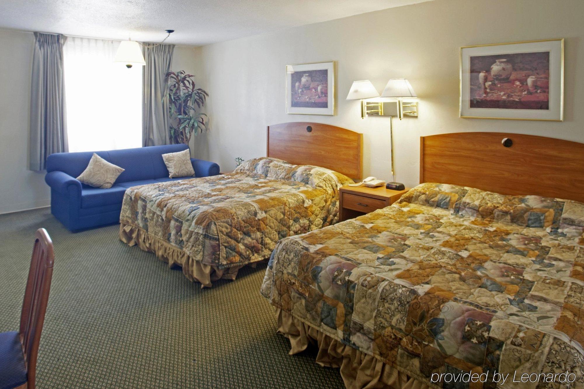Big Chile Inn & Suites لاس كروسيس، نيومكسيكو الغرفة الصورة