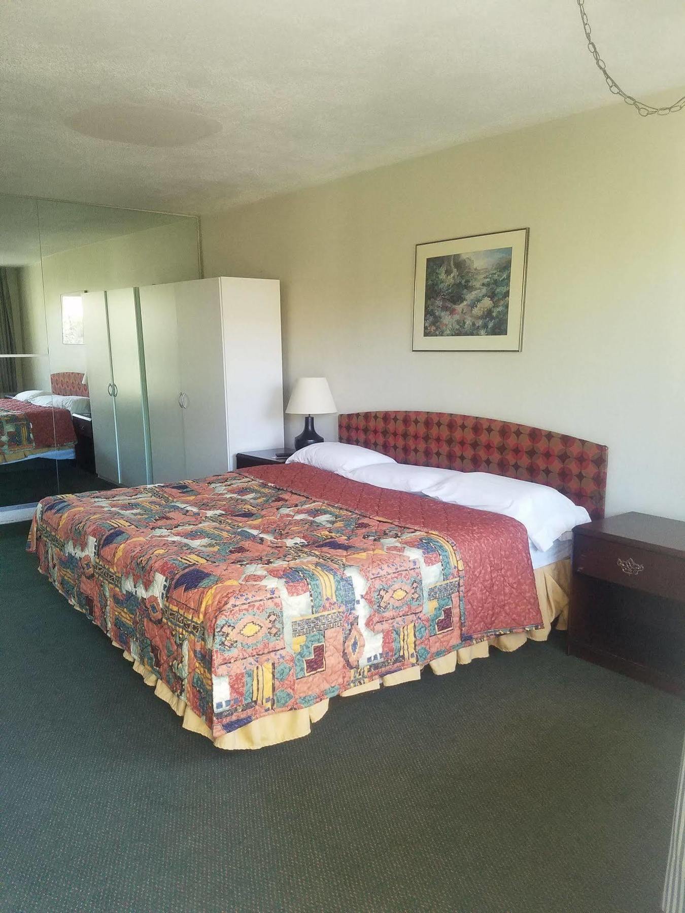 Big Chile Inn & Suites لاس كروسيس، نيومكسيكو المظهر الخارجي الصورة