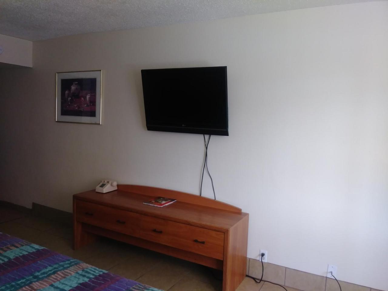 Big Chile Inn & Suites لاس كروسيس، نيومكسيكو المظهر الخارجي الصورة
